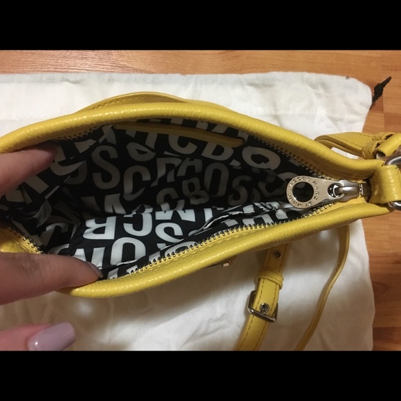 {marc by marc jacobs} classic q percy crossbody - Picture 7 of 8